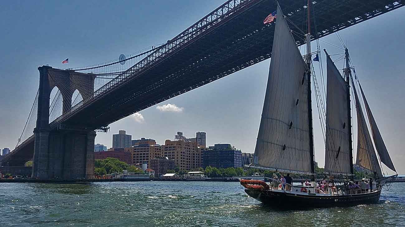 Sail under the Brooklyn Bridge