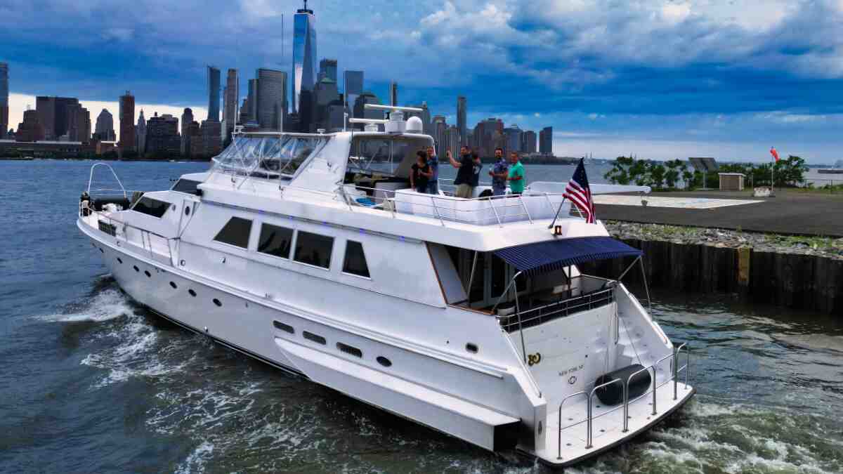 Yacht party up to 75 passengers