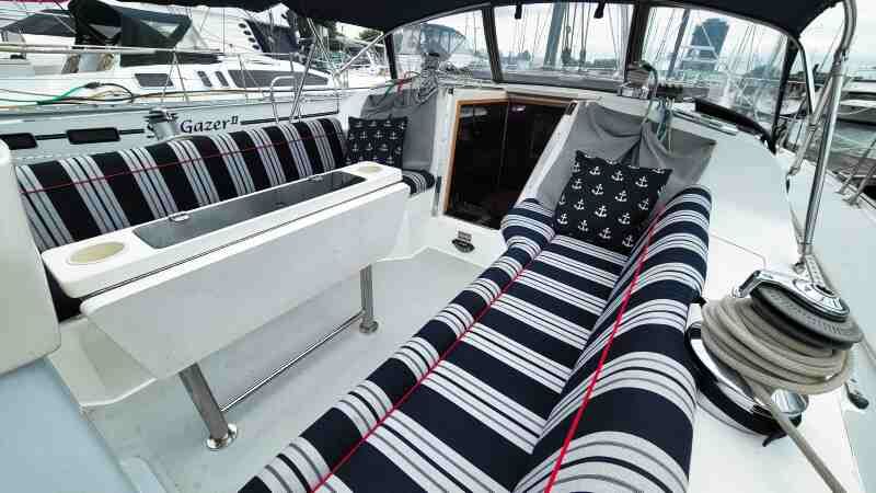 Sailing Yacht SONO GRATO boat seating